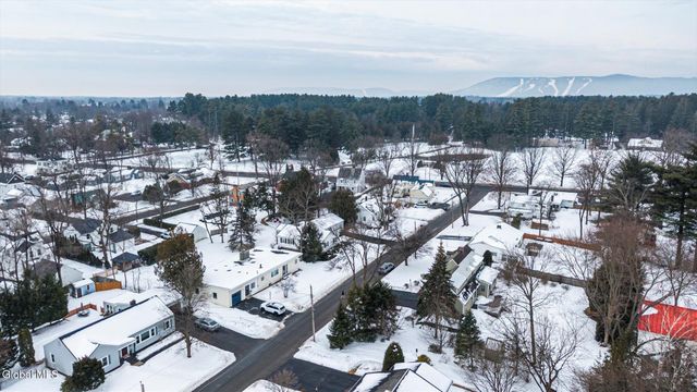 15 Arbor Drive, Glens Falls, NY 12801