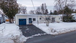 15 Arbor Drive, Glens Falls, NY 12801