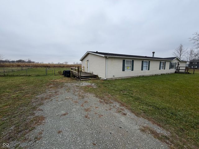2565 N 300 E, Anderson, IN 46012