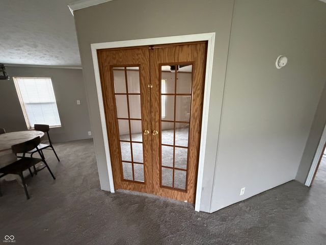 2565 N 300 E, Anderson, IN 46012