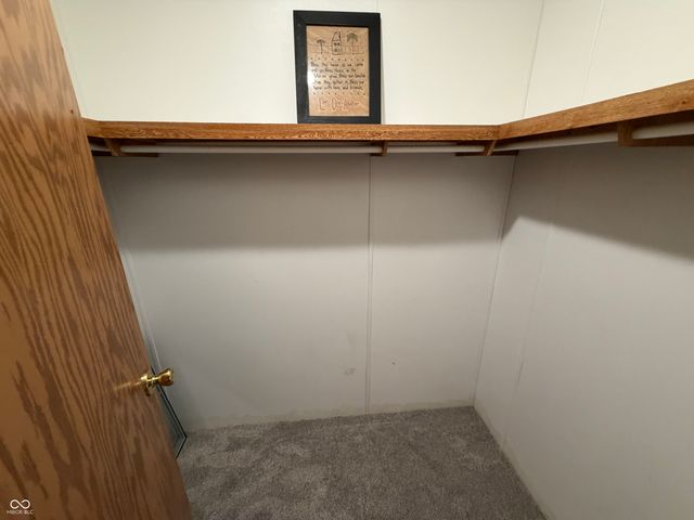 2565 N 300 E, Anderson, IN 46012