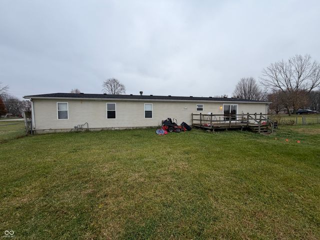 2565 N 300 E, Anderson, IN 46012