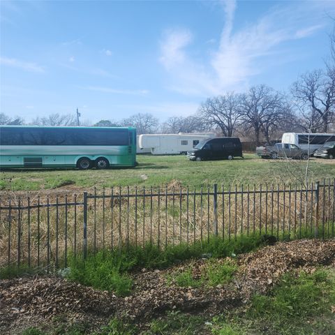 725 E John Carpenter Freeway, Irving, TX 75062