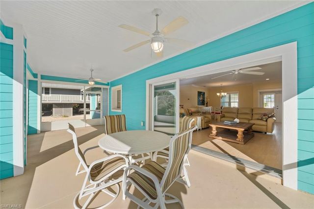 11931 Oakland DR, Bokeelia, FL 33922