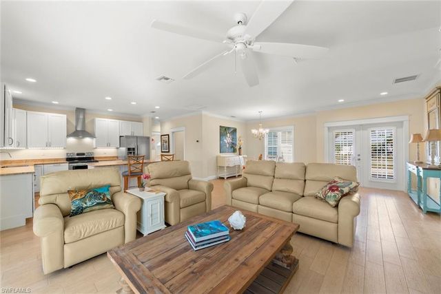 11931 Oakland DR, Bokeelia, FL 33922