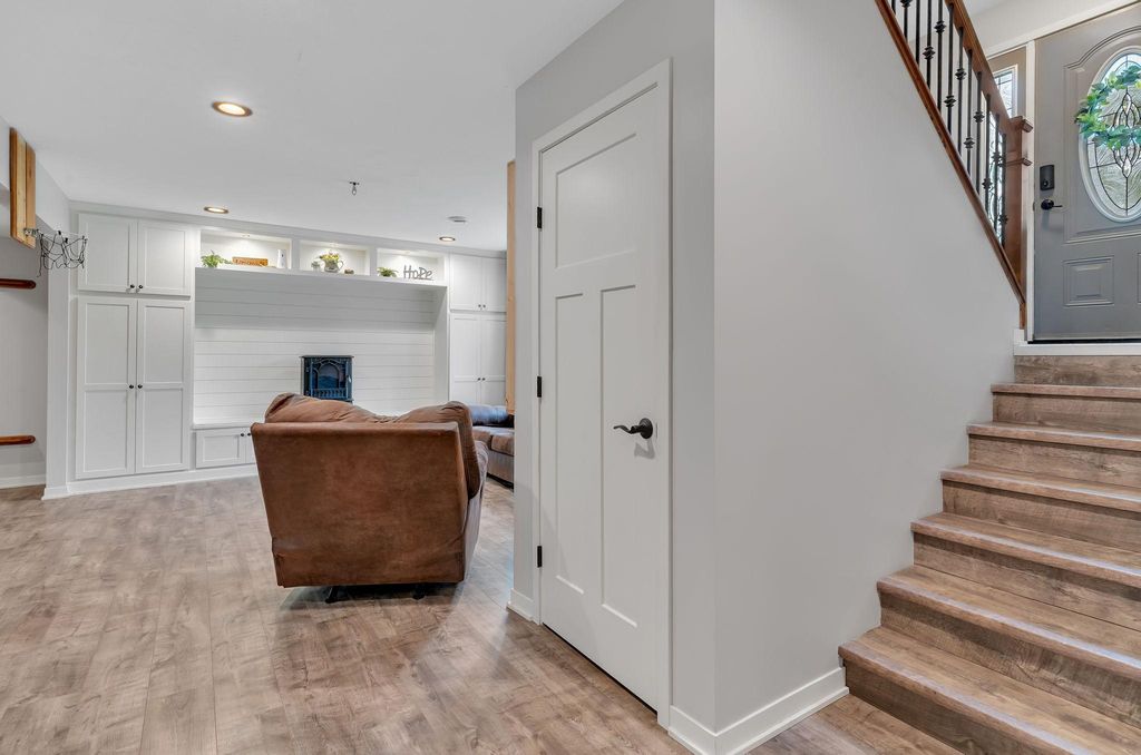 109 Charity Lane N, Montrose, MN 55363 — photo 5