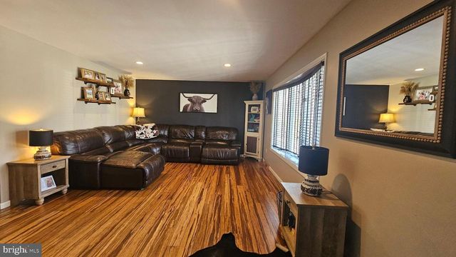 64 DUBOIS RD, Bridgeton, NJ 08302