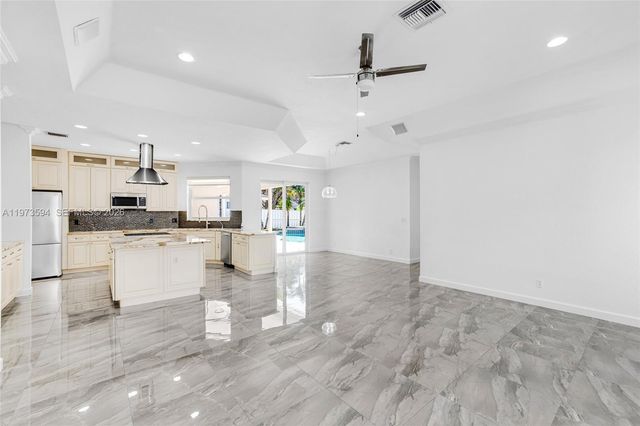 13264 Lakeside Ter NA, Cooper City, FL 33330