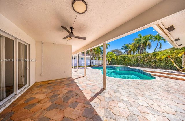 13264 Lakeside Ter NA, Cooper City, FL 33330