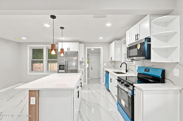 104 W 54TH Street, Jacksonville, FL 32208