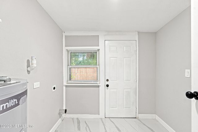 104 W 54TH Street, Jacksonville, FL 32208