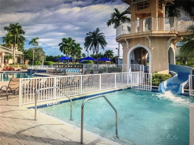 1118 Chinaberry Drive, Weston, FL 33327