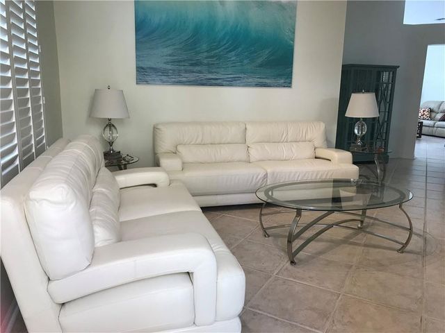 1118 Chinaberry Drive, Weston, FL 33327