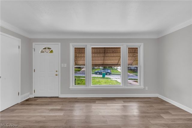 19233 Stafford Avenue, Maple Heights, OH 44137