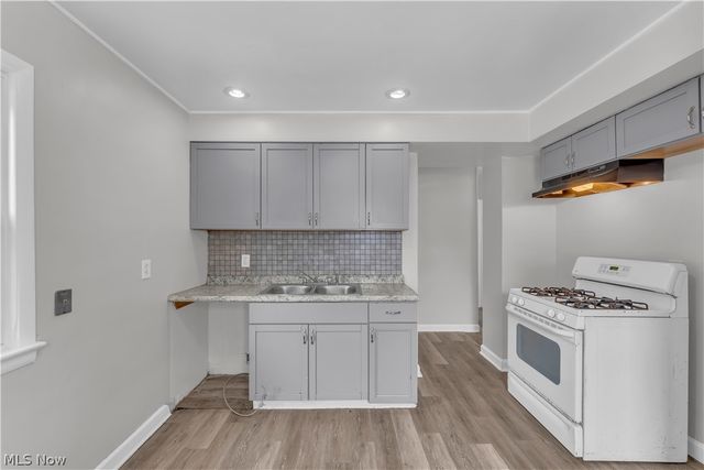 19233 Stafford Avenue, Maple Heights, OH 44137