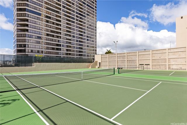 2499 Kapiolani Boulevard 801, Honolulu, HI 96826