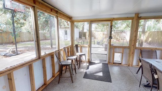 32 SE Pryor Road, Fort Walton Beach, FL 32548