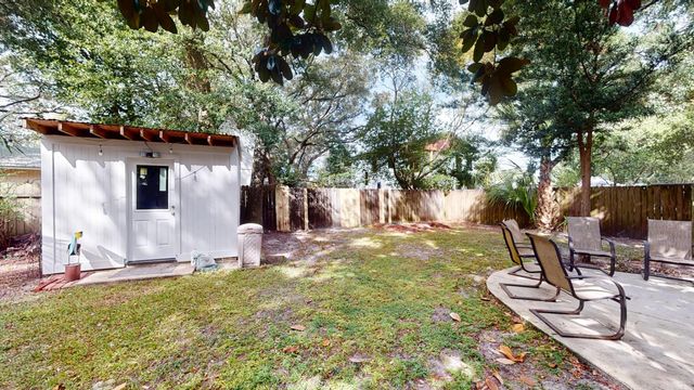 32 SE Pryor Road, Fort Walton Beach, FL 32548