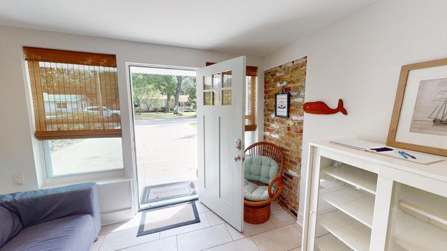 32 SE Pryor Road, Fort Walton Beach, FL 32548