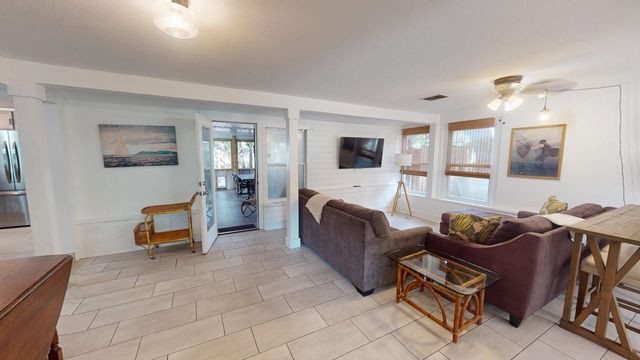 32 SE Pryor Road, Fort Walton Beach, FL 32548