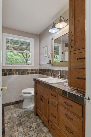 1047 Mitchell Rd, Nashville, TN 37206