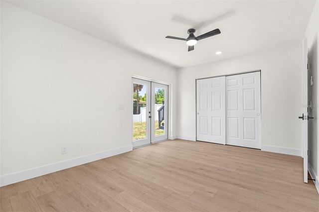 1801 LAKEWOOD DRIVE S, St Petersburg, FL 33714