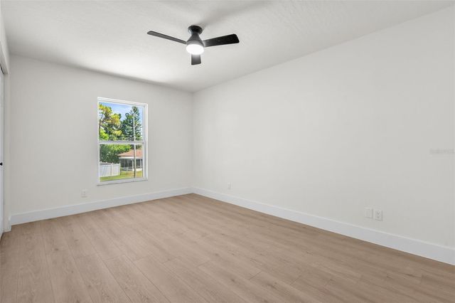 1801 LAKEWOOD DRIVE S, St Petersburg, FL 33714