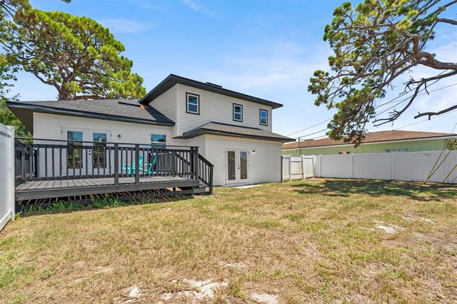 1801 LAKEWOOD DRIVE S, St Petersburg, FL 33714