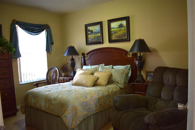 142 SW PEACOCK Boulevard 22-101, Port St. Lucie, FL 34986