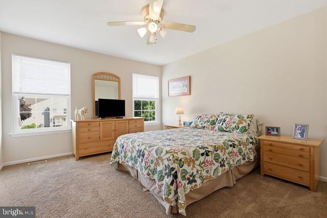 254 SEQUOIA DR, Newtown, PA 18940