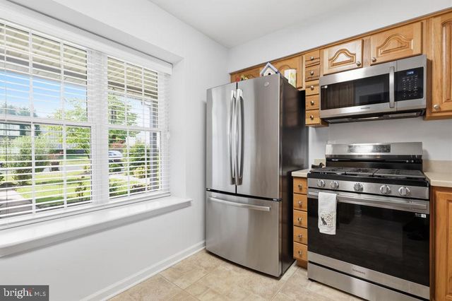 254 SEQUOIA DR, Newtown, PA 18940