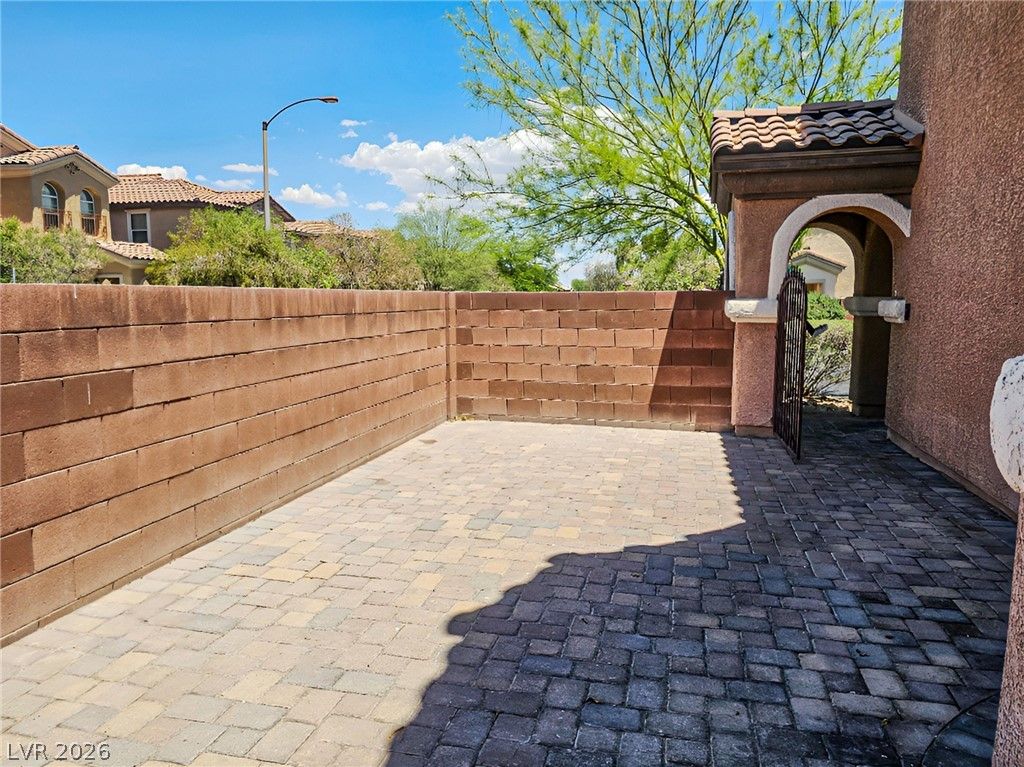 11011 Cusak Close Street, Las Vegas, NV 89179 — photo 5