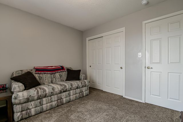 10348 Docena Place NW, Albuquerque, NM 87114