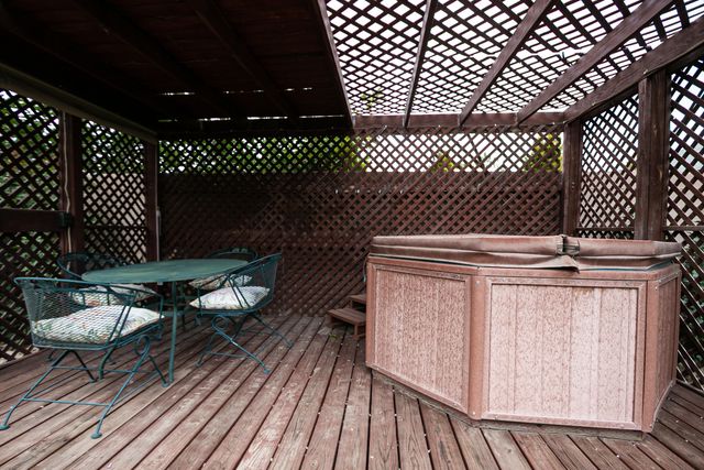 10348 Docena Place NW, Albuquerque, NM 87114