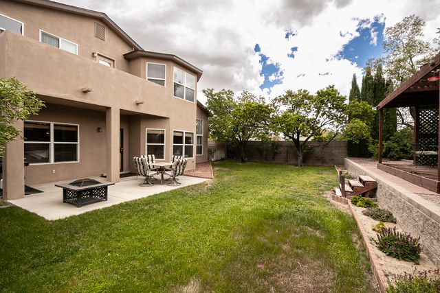 10348 Docena Place NW, Albuquerque, NM 87114