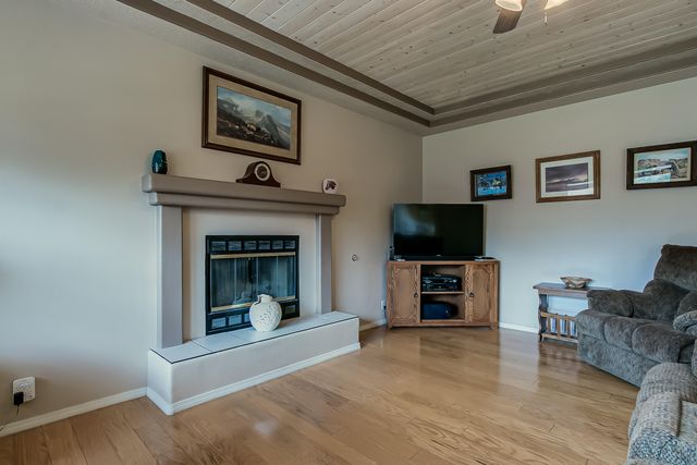 10348 Docena Place NW, Albuquerque, NM 87114