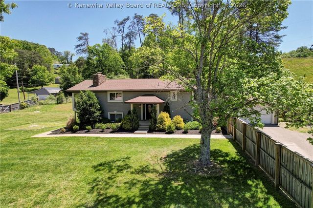 3300 State Route 34, Winfield, WV 25213
