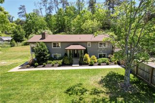 3300 State Route 34, Winfield, WV 25213