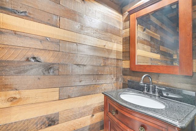 7247 Cox Pike, Fairview, TN 37062