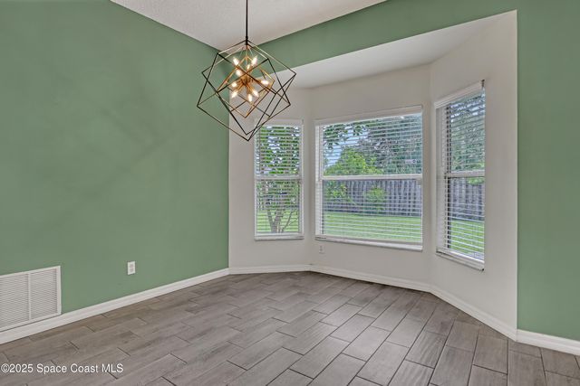 550 Sauders Road SE, Palm Bay, FL 32909