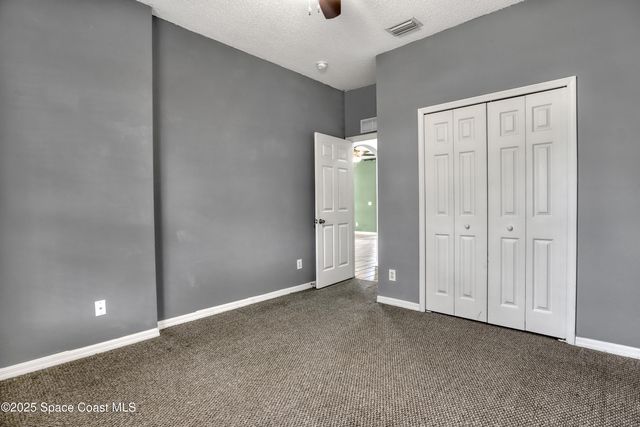 550 Sauders Road SE, Palm Bay, FL 32909
