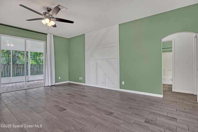 550 Sauders Road SE, Palm Bay, FL 32909