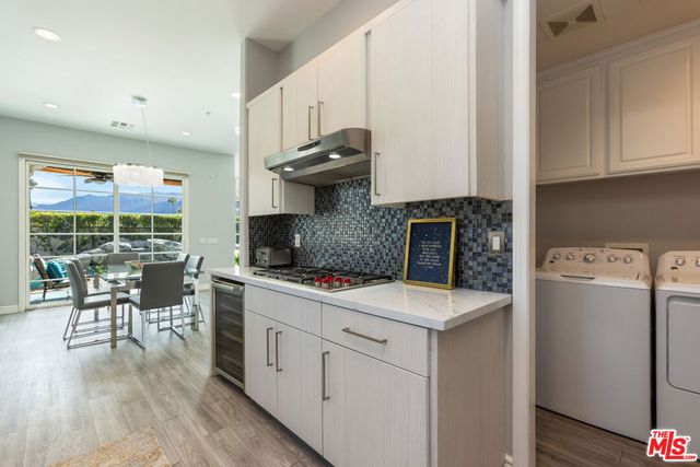 546 N Indian Canyon Drive, Palm Springs, CA 92262