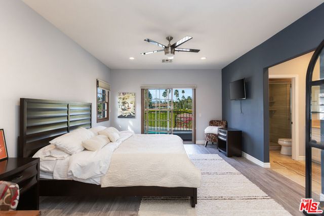 546 N Indian Canyon Drive, Palm Springs, CA 92262