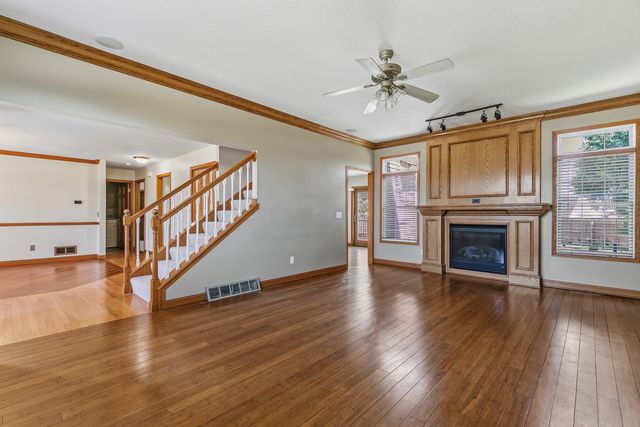 11 JACOB Drive, Eldridge, IA 52478