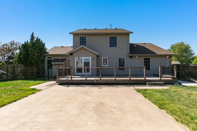 11 JACOB Drive, Eldridge, IA 52478