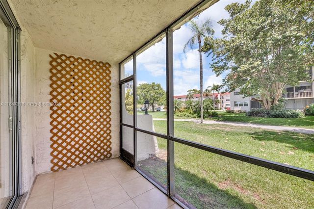 681 S Hollybrook Drive 109, Pembroke Pines, FL 33025