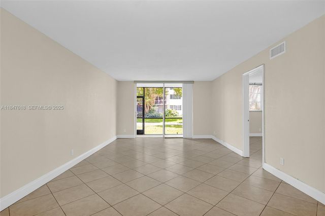 681 S Hollybrook Drive 109, Pembroke Pines, FL 33025