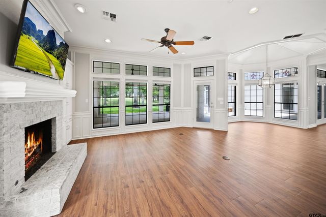 1710 Brandywine Dr, Tyler, TX 75703