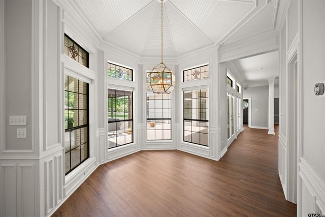 1710 Brandywine Dr, Tyler, TX 75703